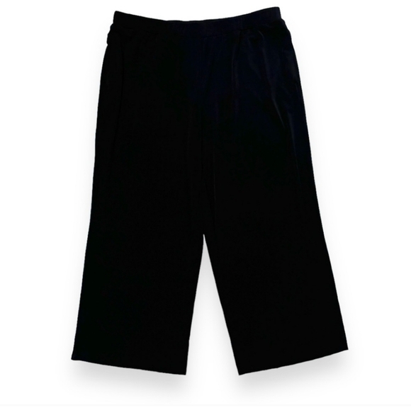 SUSAN GRAVER Essentials Regular Liquid knit Crop Pants - Picture 2 of 8